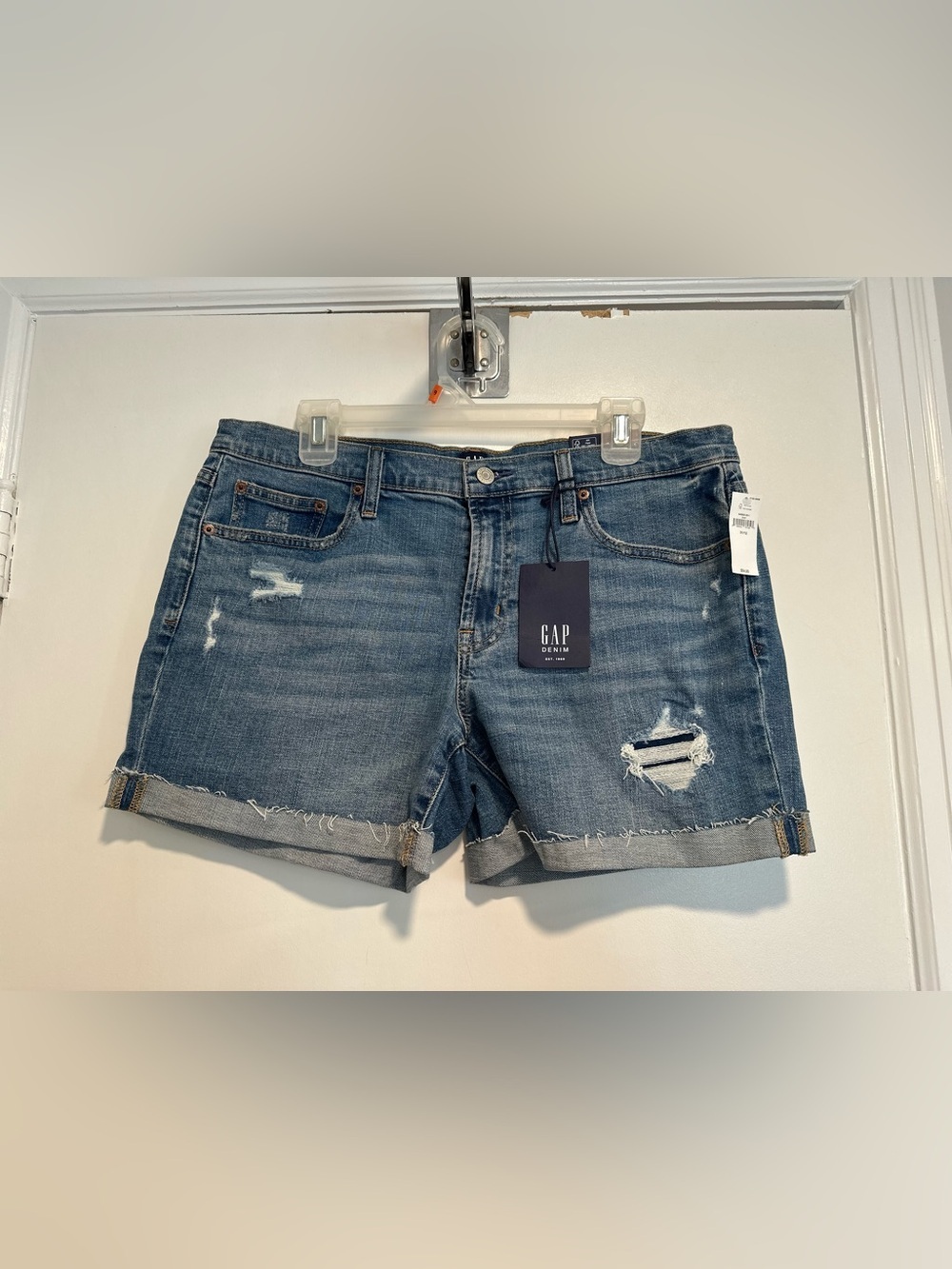 NWT Gap Cuffed Jean Short Sz12/31 Mid Rise Casual Classic Preppy Festival Summer